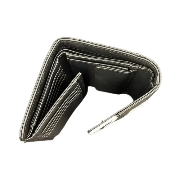 Guess Wallet - Picture 5 of 6